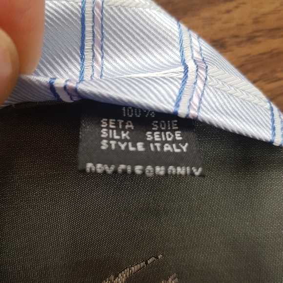 Burberry Silk Tie - Picture 7 of 9